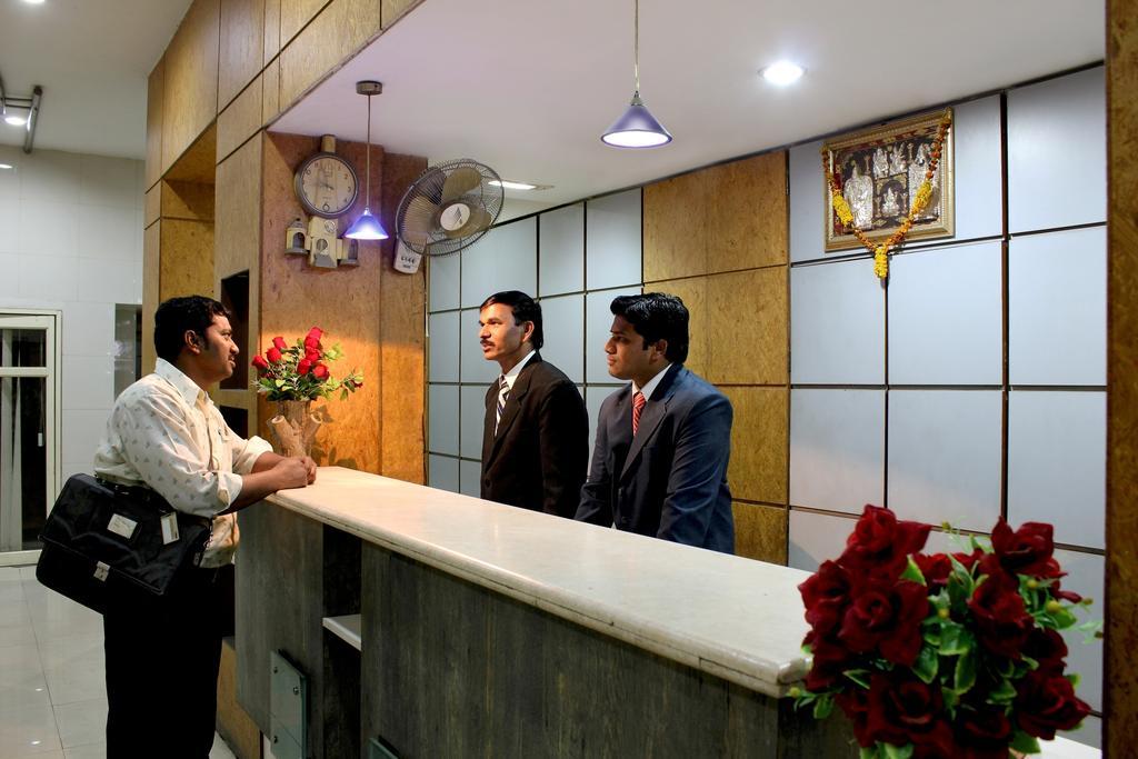 Hotel Kohinoor Plaza Aurangabad  Room photo
