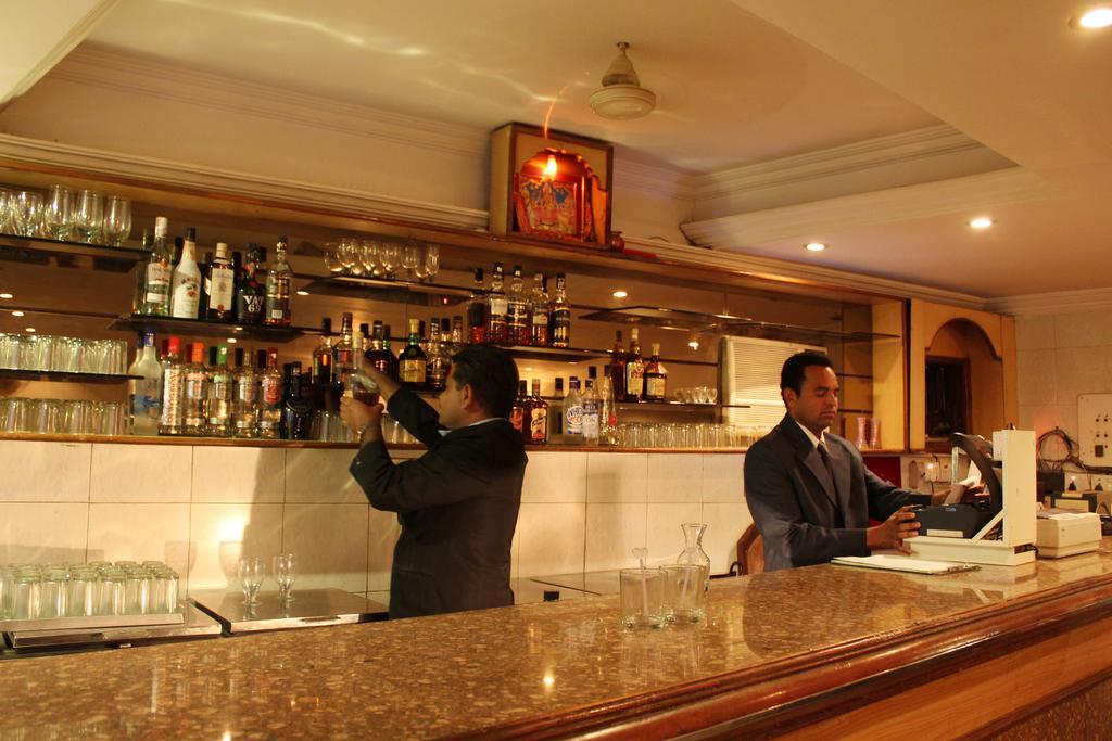 Hotel Kohinoor Plaza Aurangabad  Exterior photo